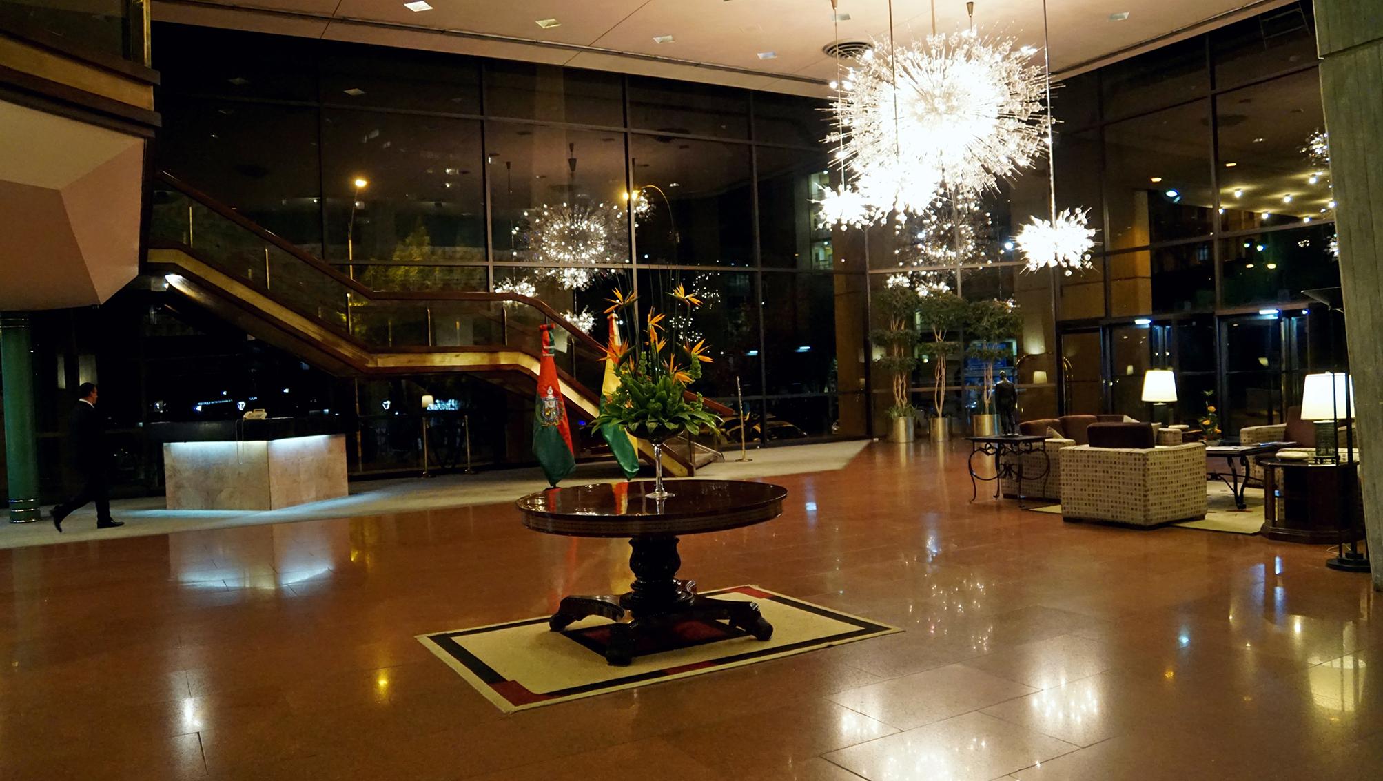 Real Plaza Hotel & Convention Center La Paz Exterior photo
